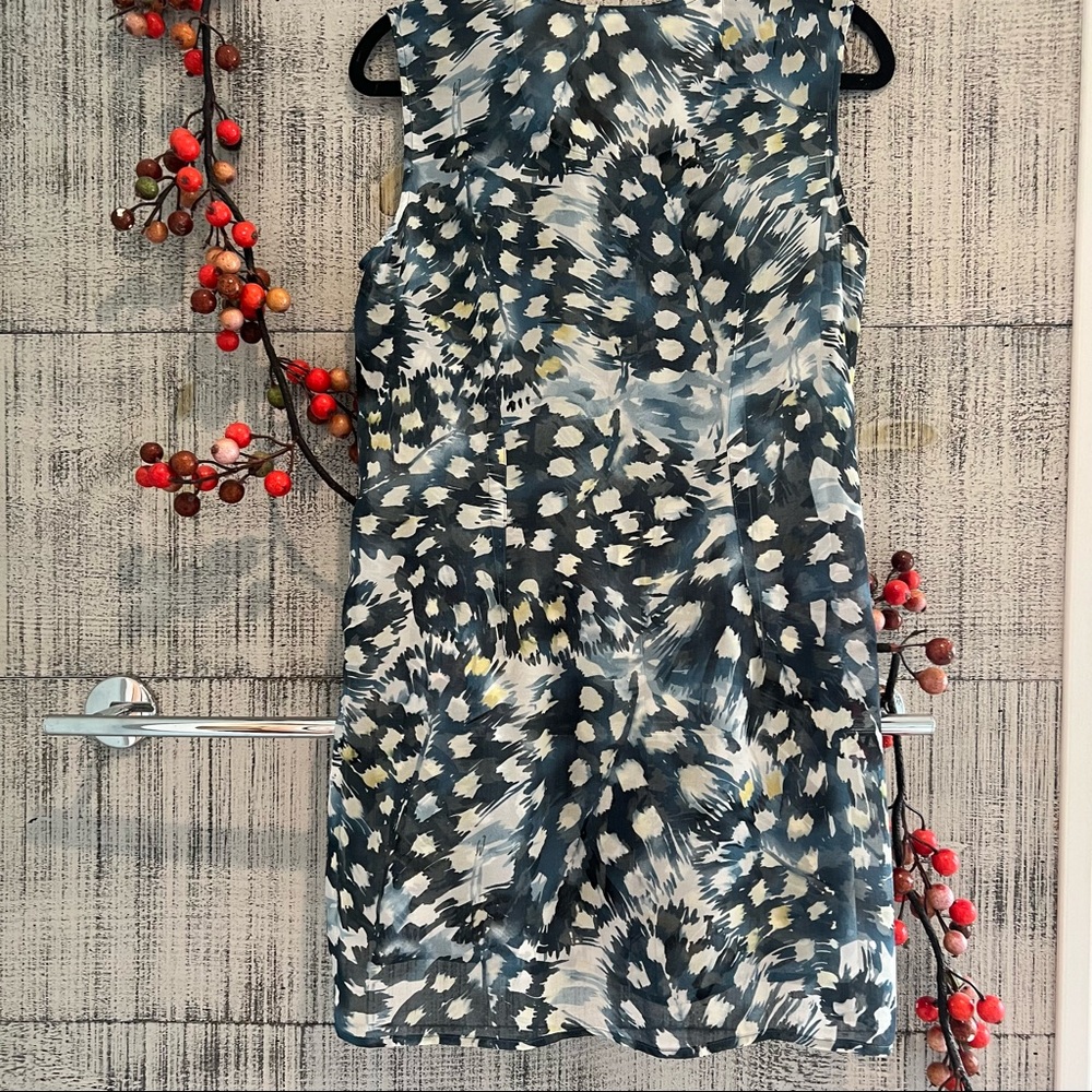 Cabi Avery Feather Print Button Down Tunic - image 8